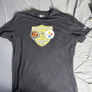 New Era Black Steelers - Bengals T-Shirt with Camo Design